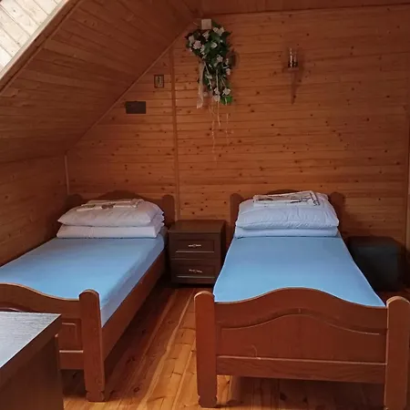 Apartment Osada Lesna *
